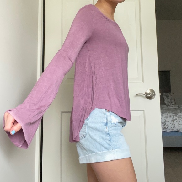American Eagle Soft and Sexy Bell Sleeve Tee - Picture 2 of 6